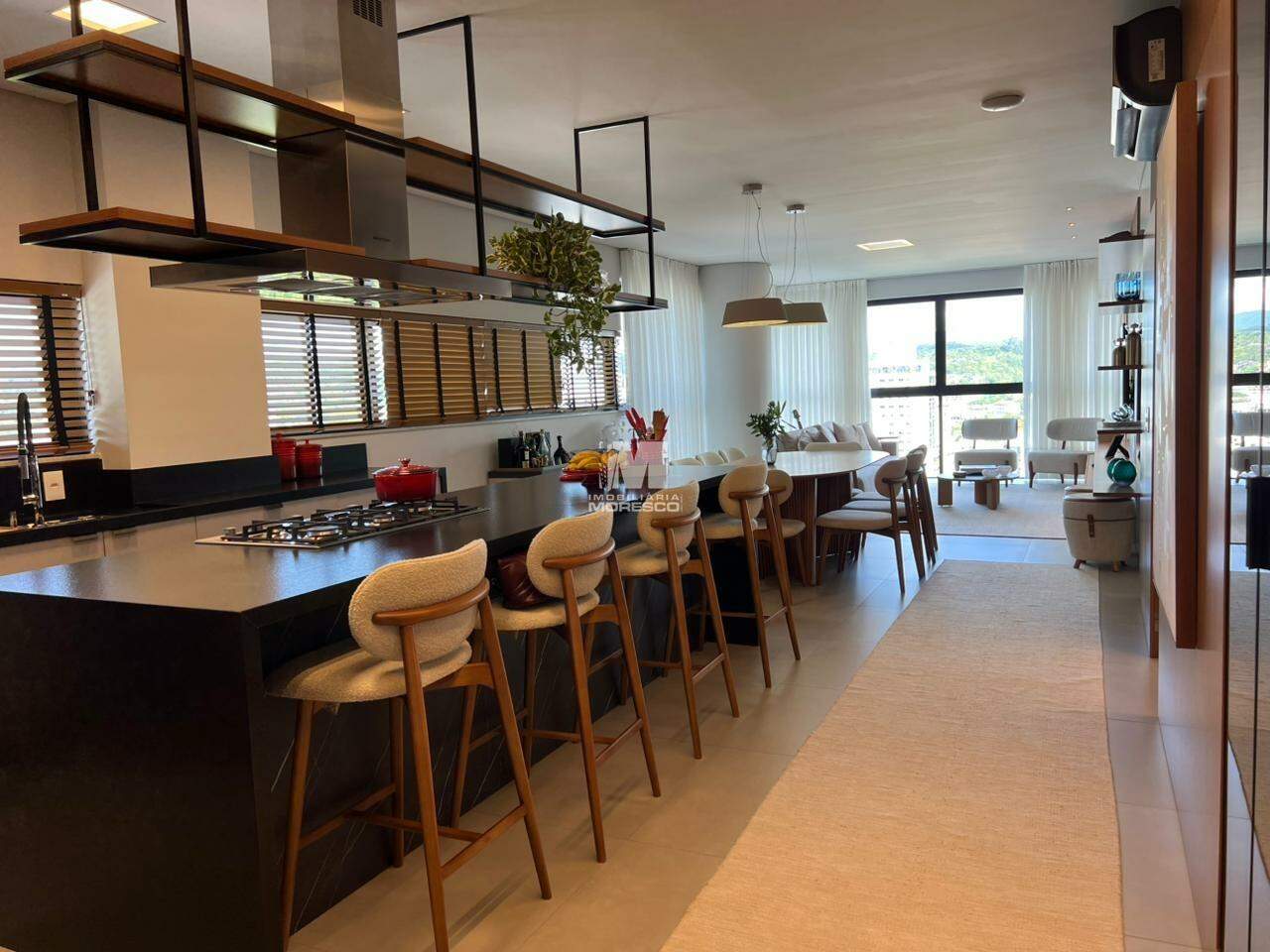 Apartamento à venda no bairro Centro: 