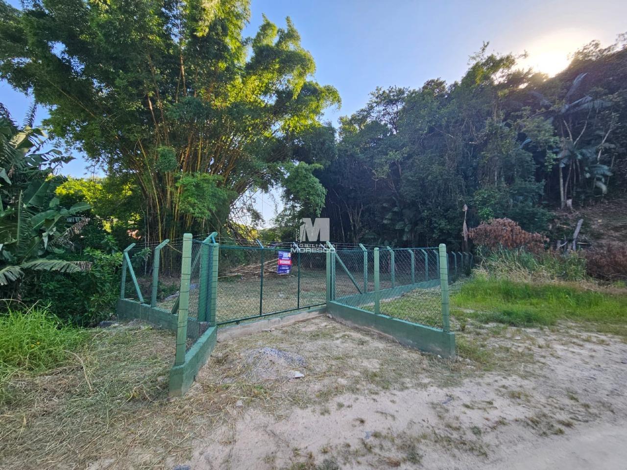 Terreno à venda no bairro São Pedro: 