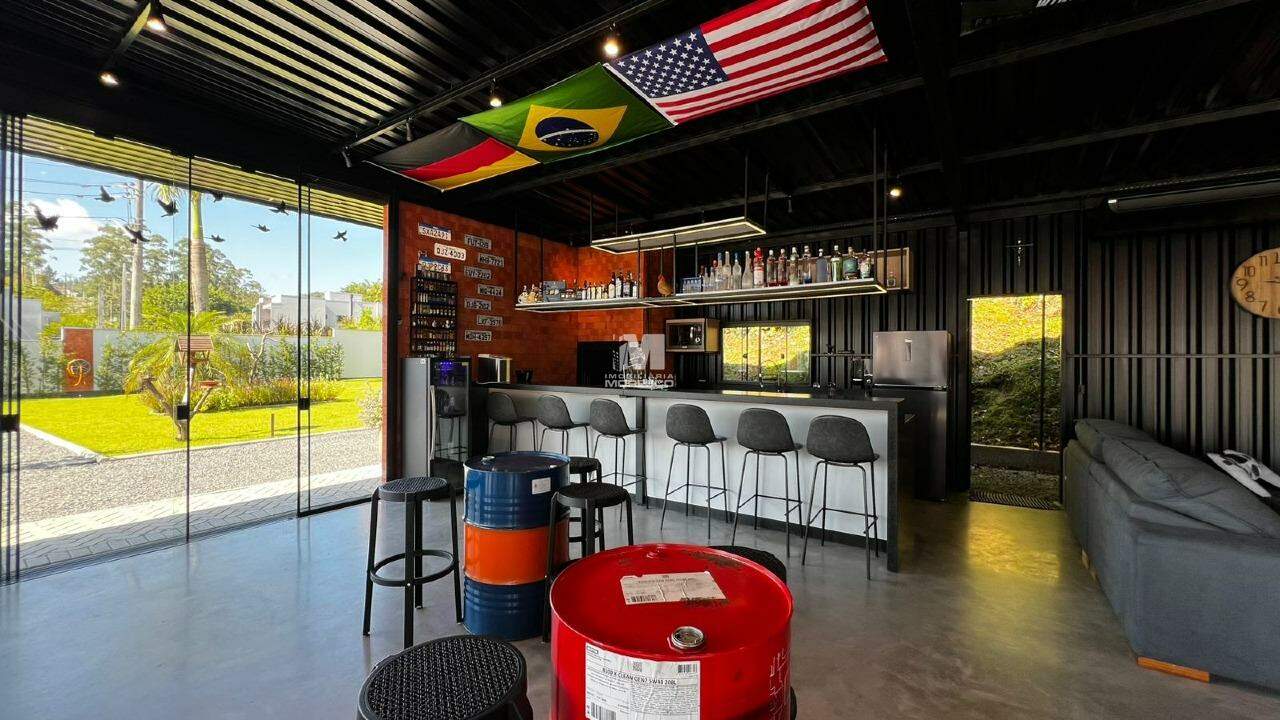 Casa à venda no bairro Centro: 