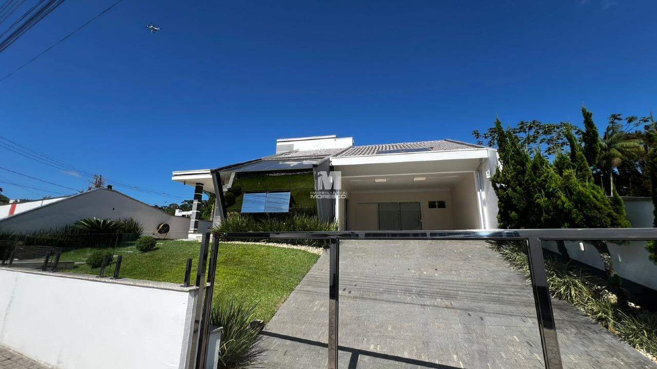 Casa à venda no bairro Centro: 