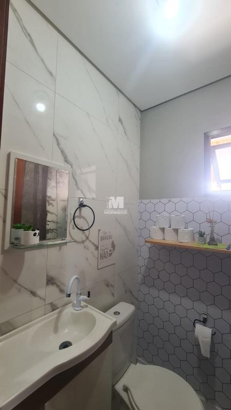 Casa à venda no bairro Tomaz Coelho: