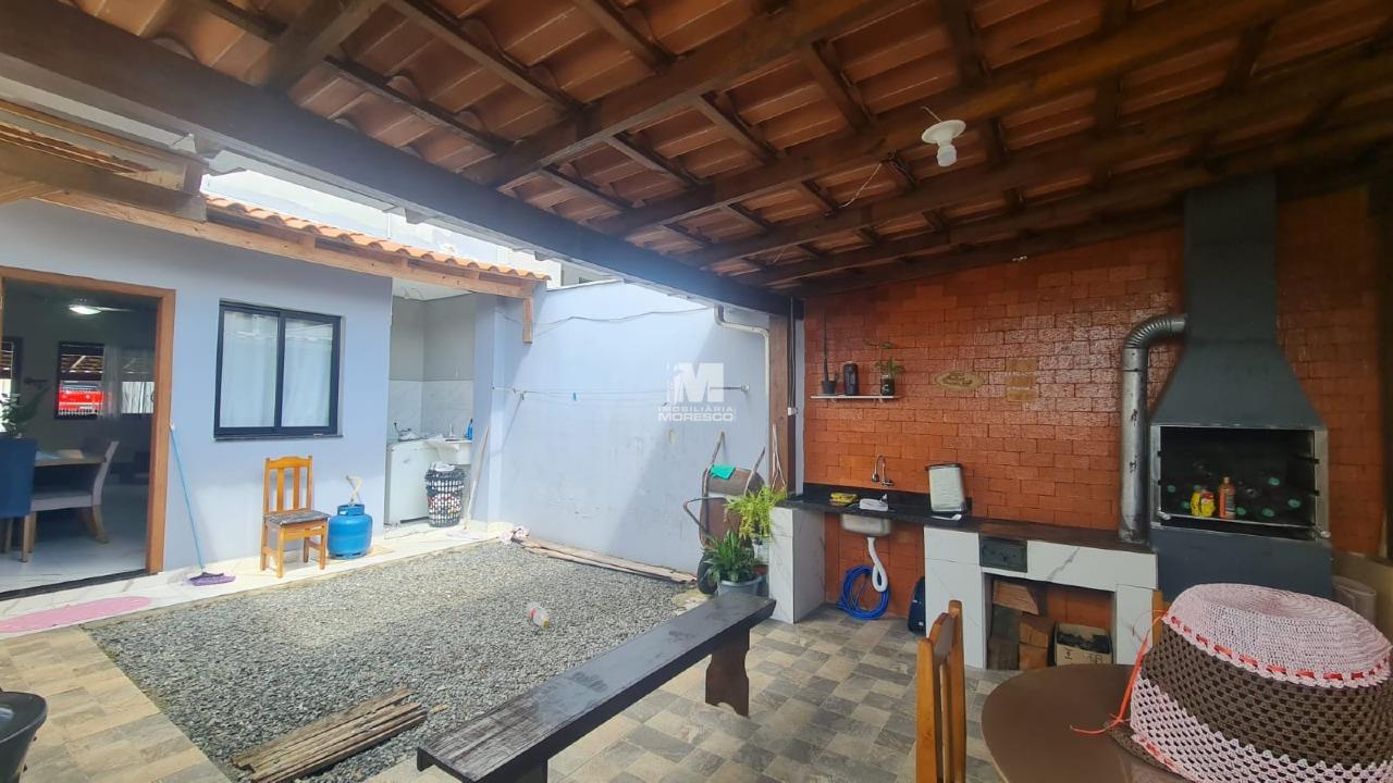 Casa à venda no bairro Tomaz Coelho: