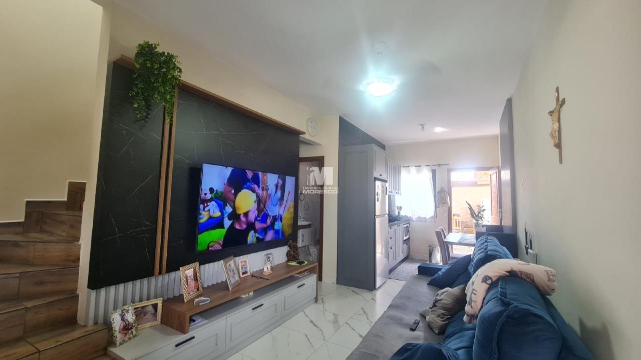 Casa à venda no bairro Tomaz Coelho: