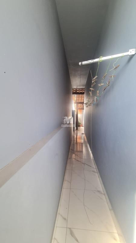 Casa à venda no bairro Tomaz Coelho: