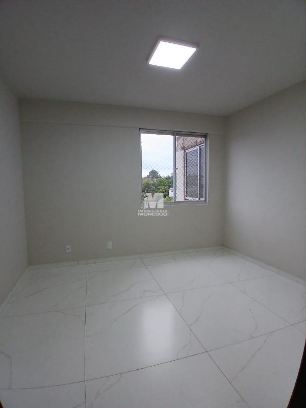 Apartamento à venda no bairro Centro I: 