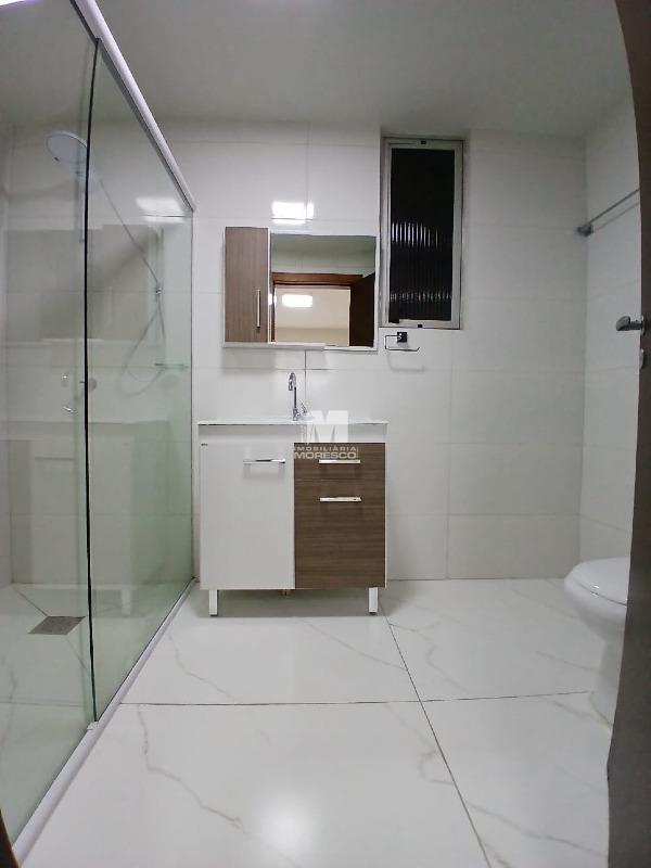 Apartamento à venda no bairro Centro I: 