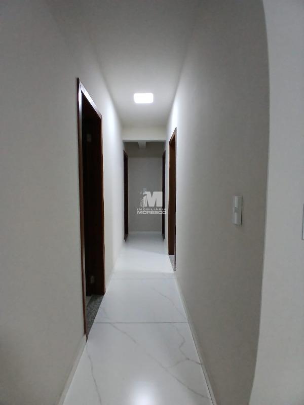 Apartamento à venda no bairro Centro I: 