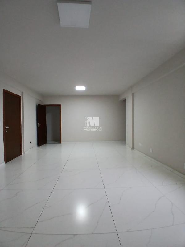 Apartamento à venda no bairro Centro I: 