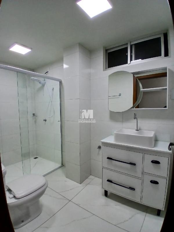 Apartamento à venda no bairro Centro I: 