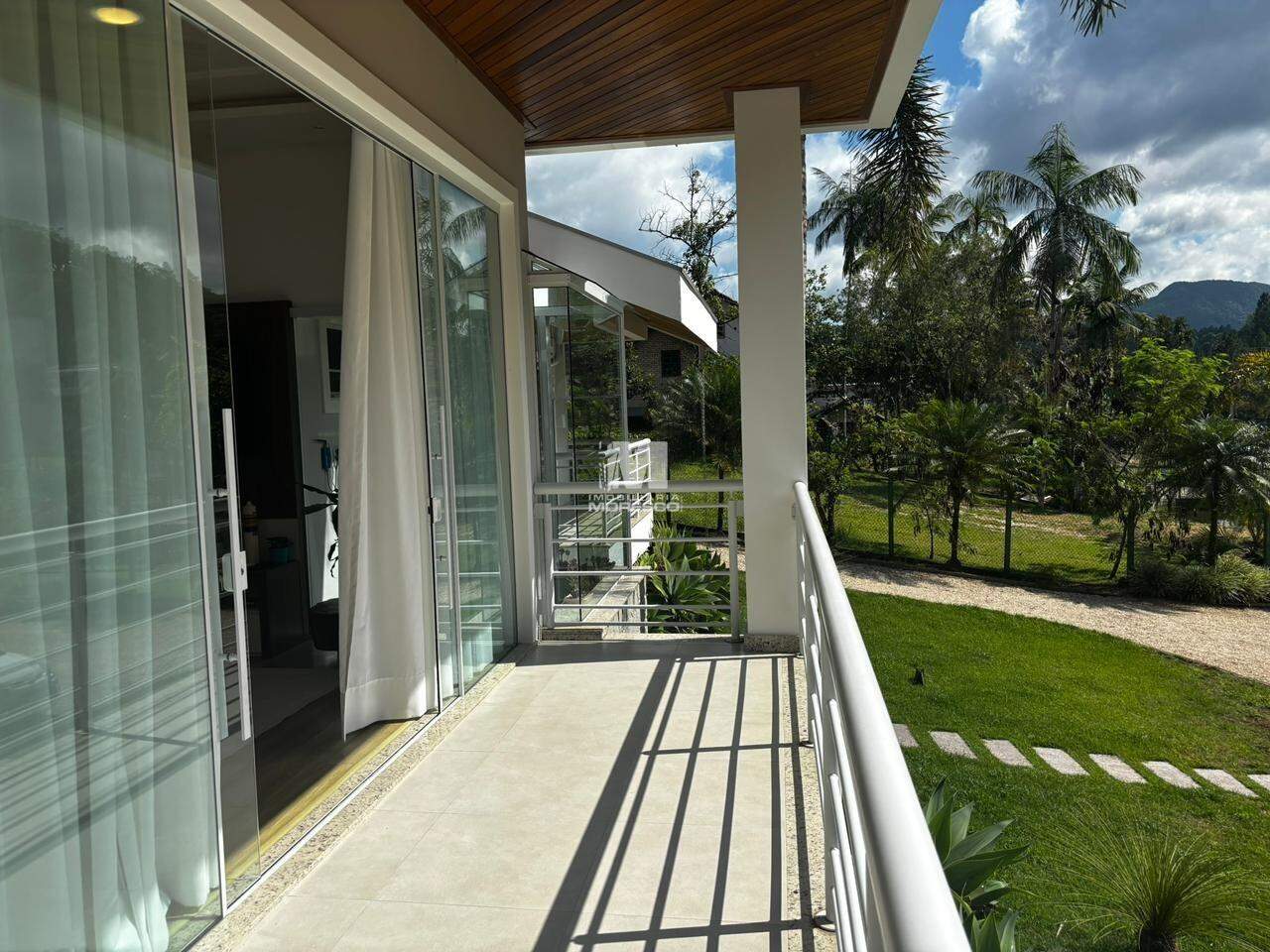 Casa à venda no bairro Centro: 