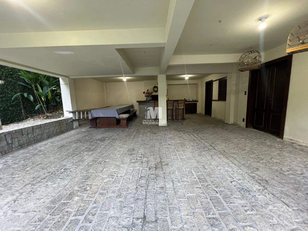 Casa para aluguel no bairro Centro I: