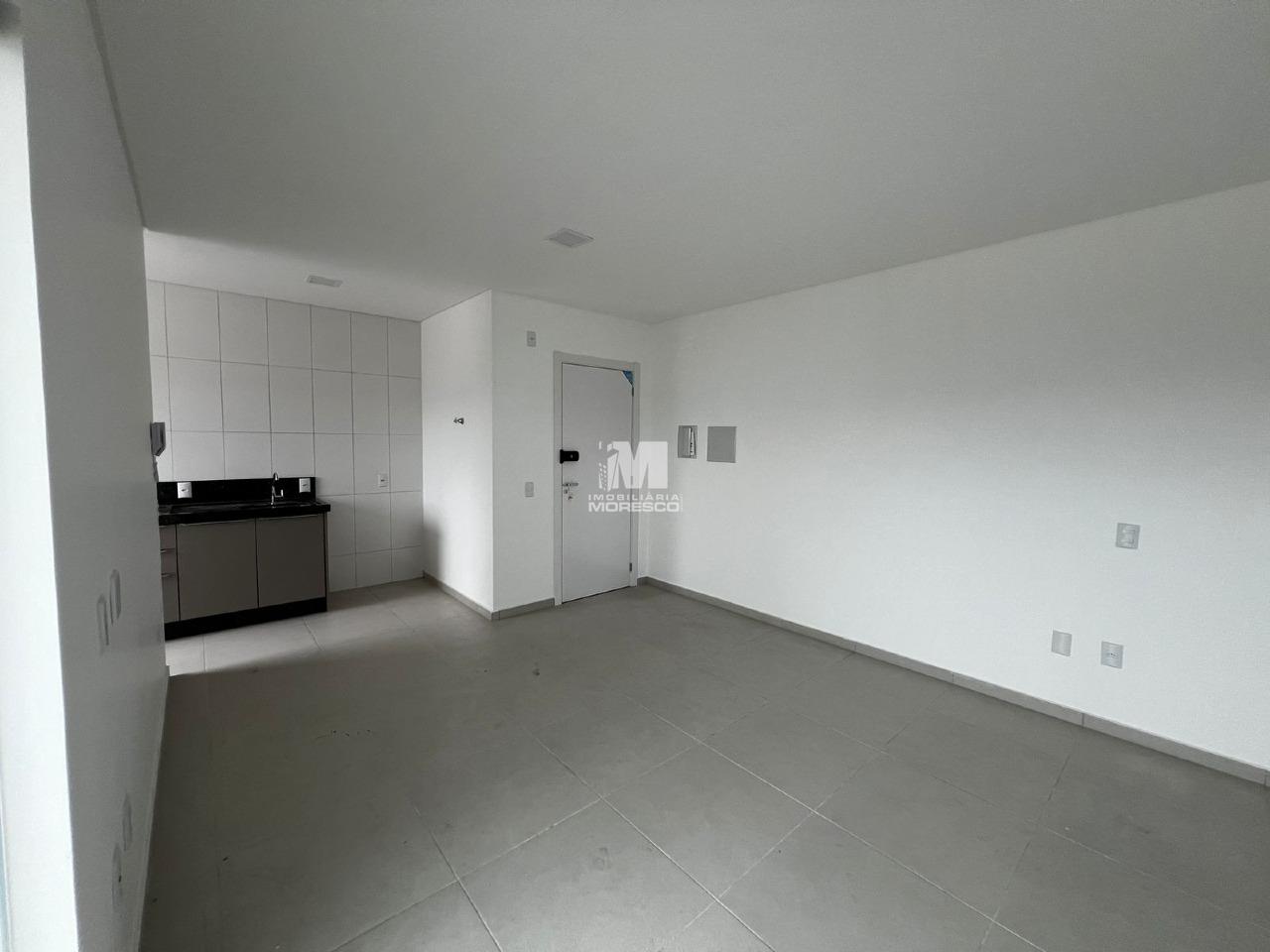 Apartamento para aluguel no bairro Souza Cruz: 