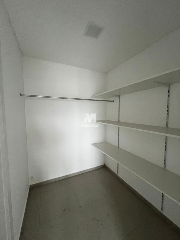 Apartamento para aluguel no bairro Souza Cruz: 