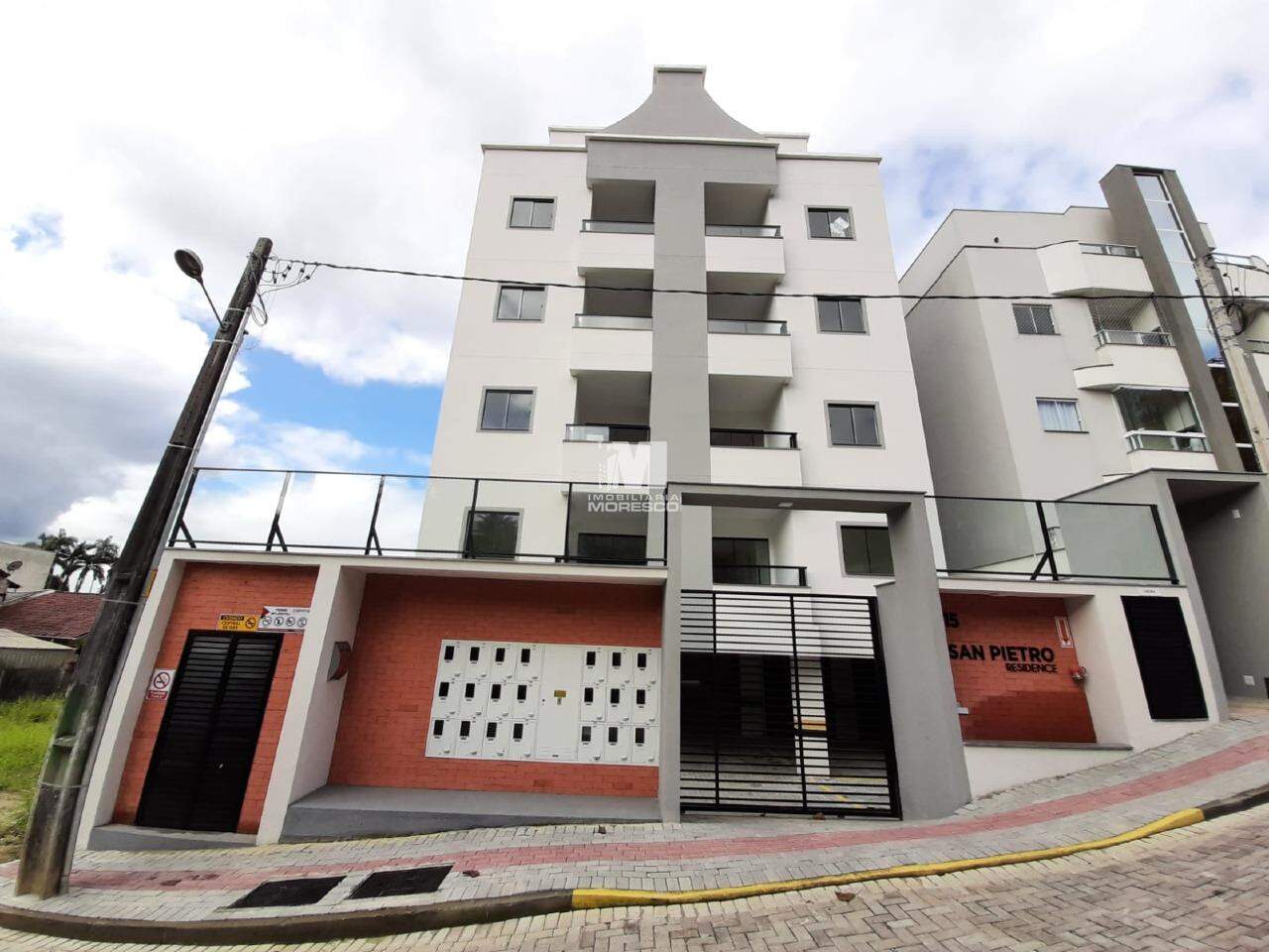 Apartamento para aluguel no bairro Souza Cruz: 