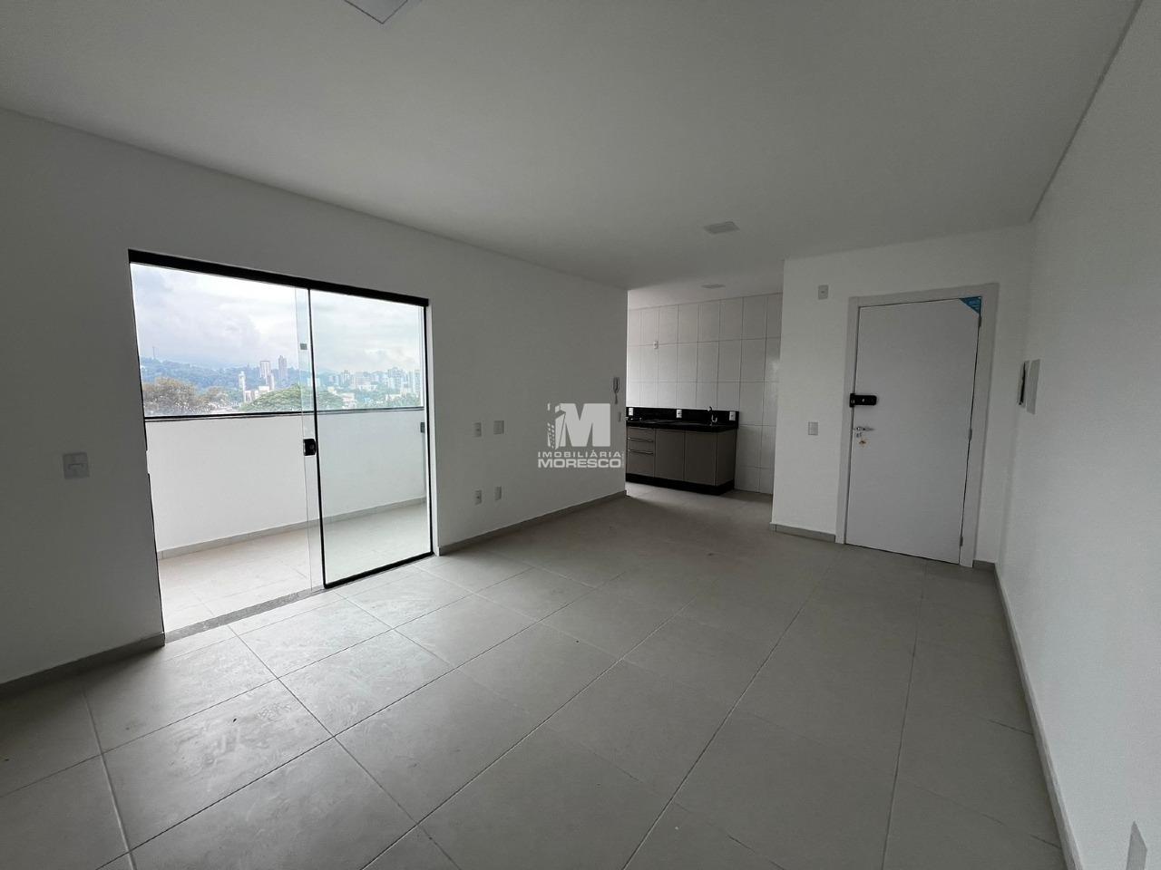 Apartamento para aluguel no bairro Souza Cruz: 