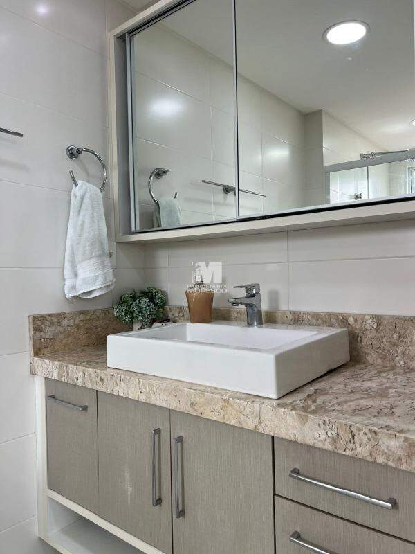 Apartamento à venda no bairro Santa Rita: BWC Suite principal