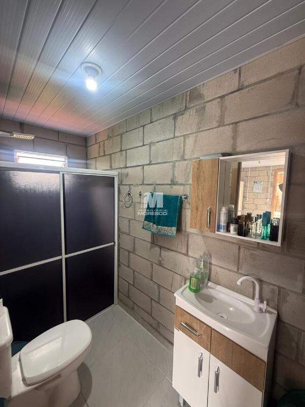 Casa à venda no bairro Limoeiro: