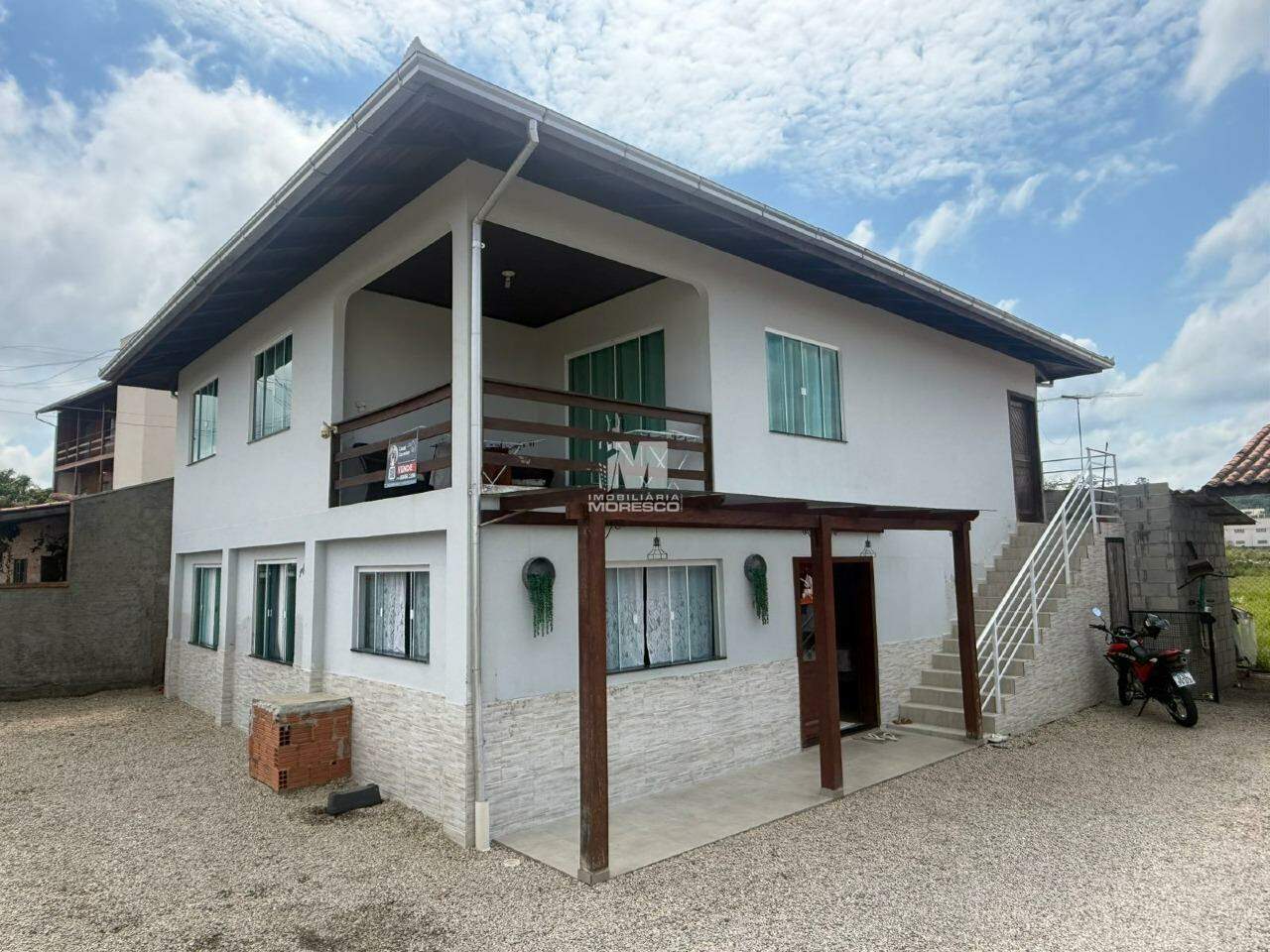 Casa à venda no bairro Limoeiro: 