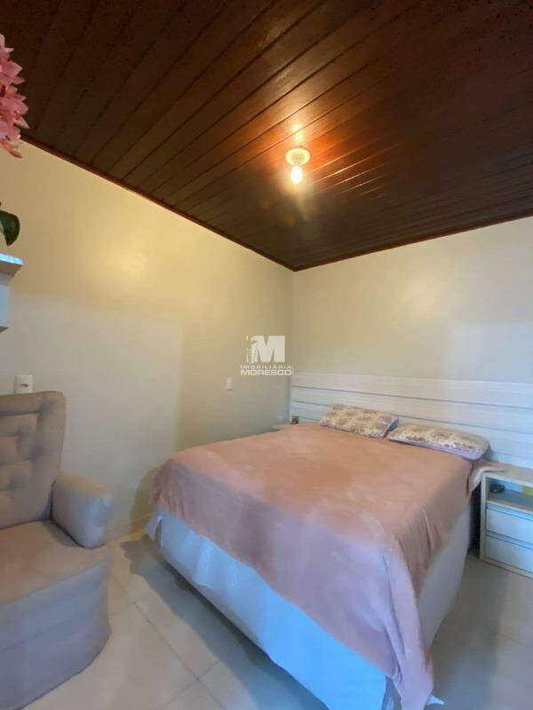 Casa à venda no bairro Limoeiro: