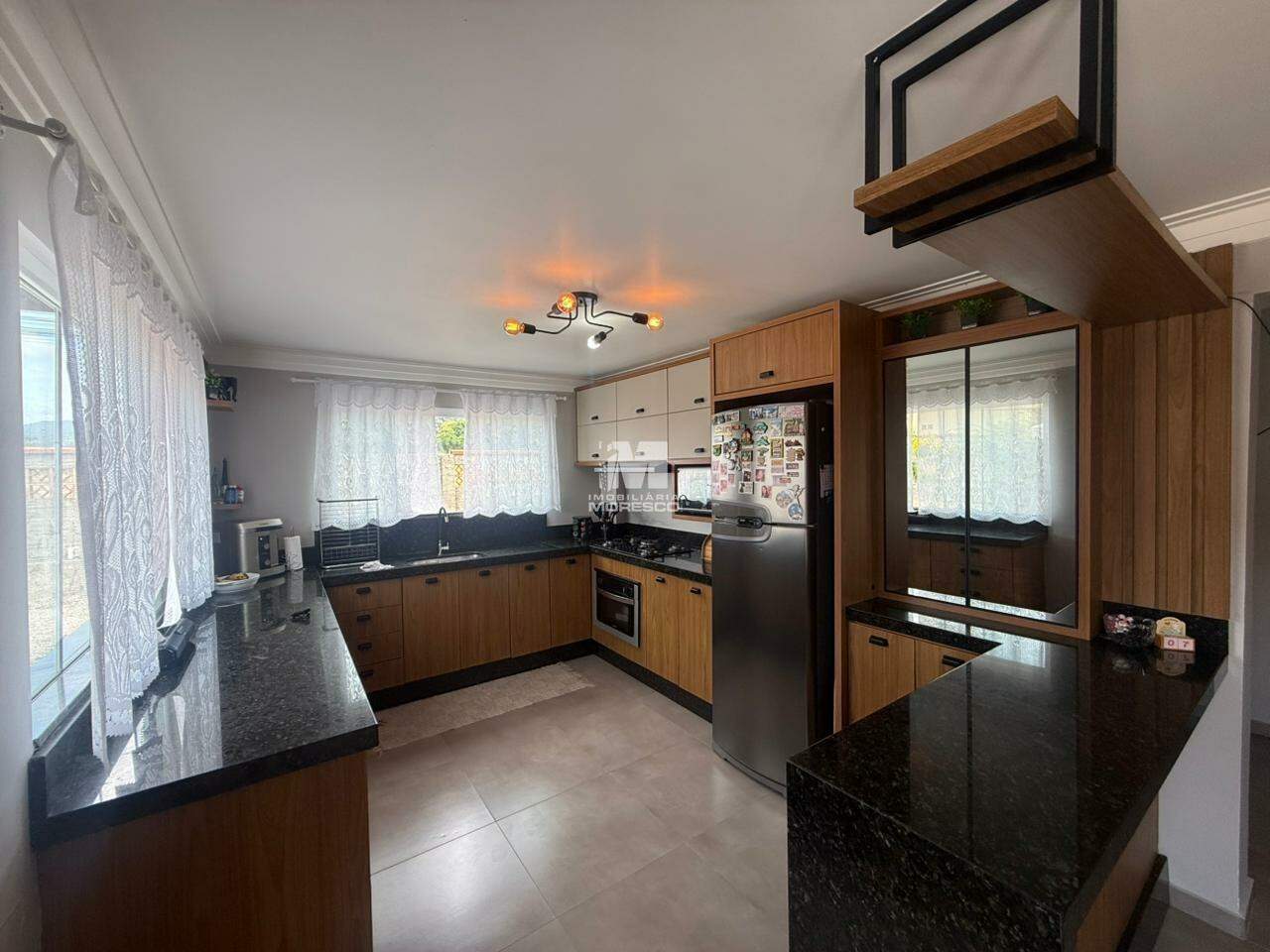 Casa à venda no bairro Limoeiro: 