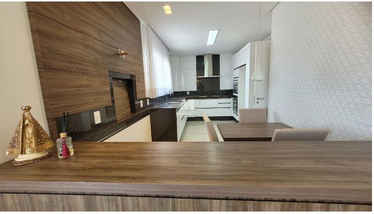 Apartamento à venda no bairro Santa Rita: 