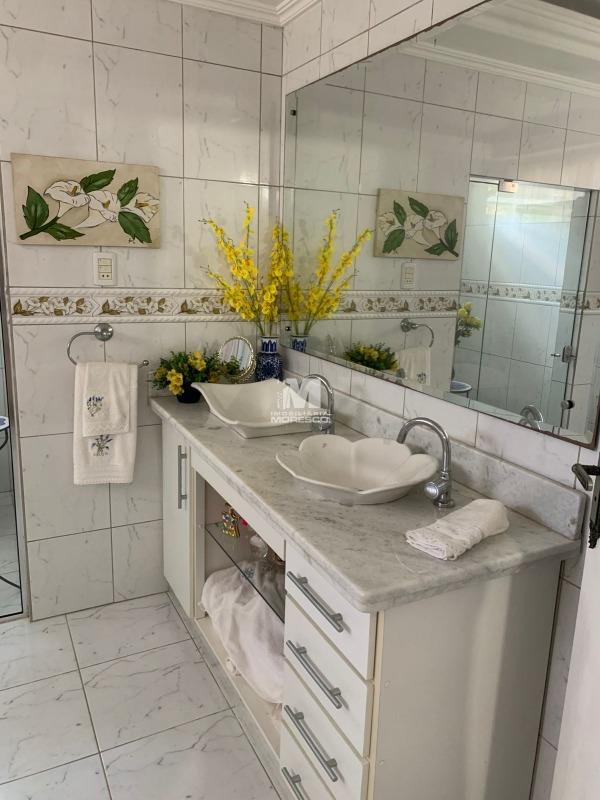 Casa à venda no bairro Primeiro de Maio: