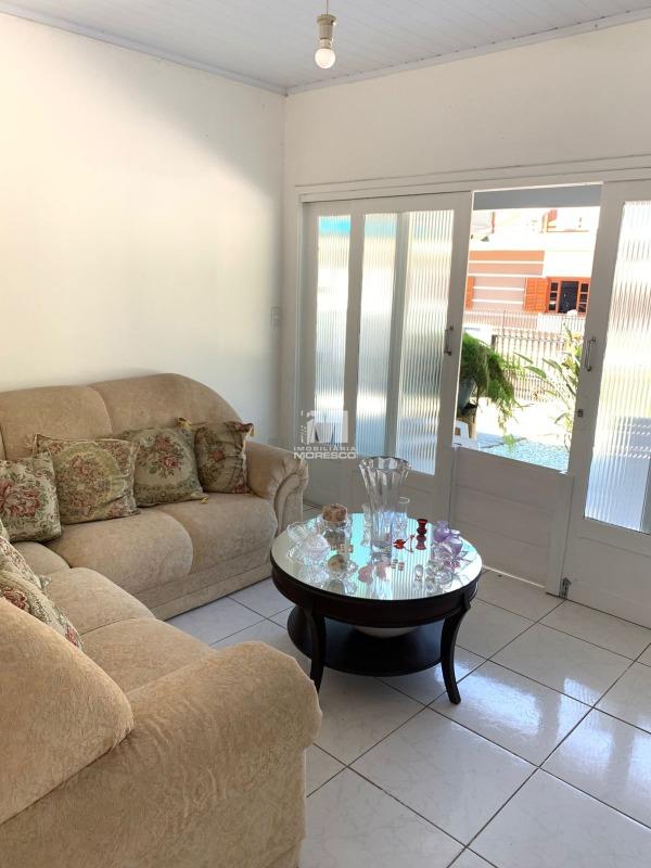 Casa à venda no bairro Dom Joaquim: 