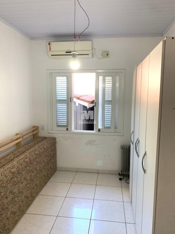 Casa à venda no bairro Dom Joaquim: 