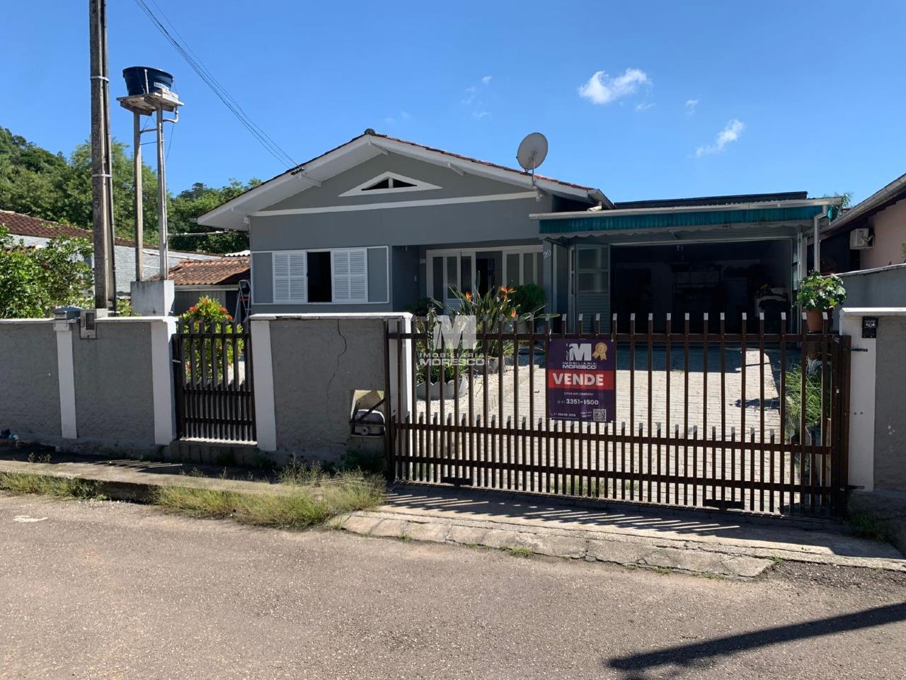 Casa à venda no bairro Dom Joaquim: 