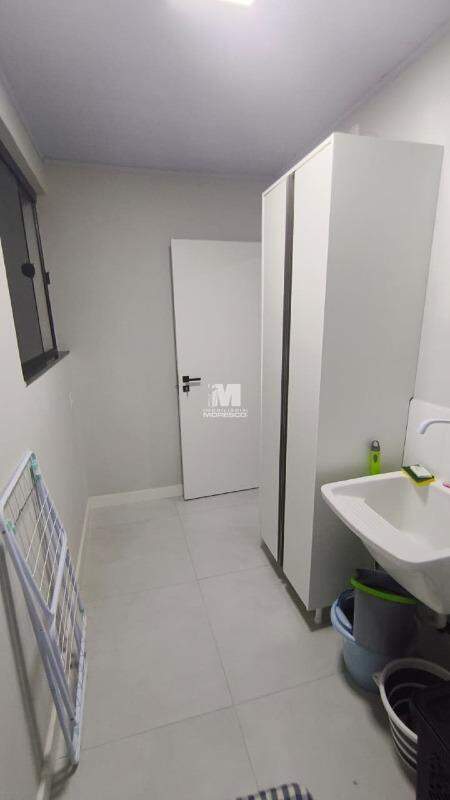 Apartamento para aluguel no bairro Primeiro de Maio:
