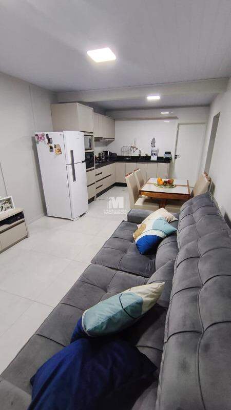 Apartamento para aluguel no bairro Primeiro de Maio: