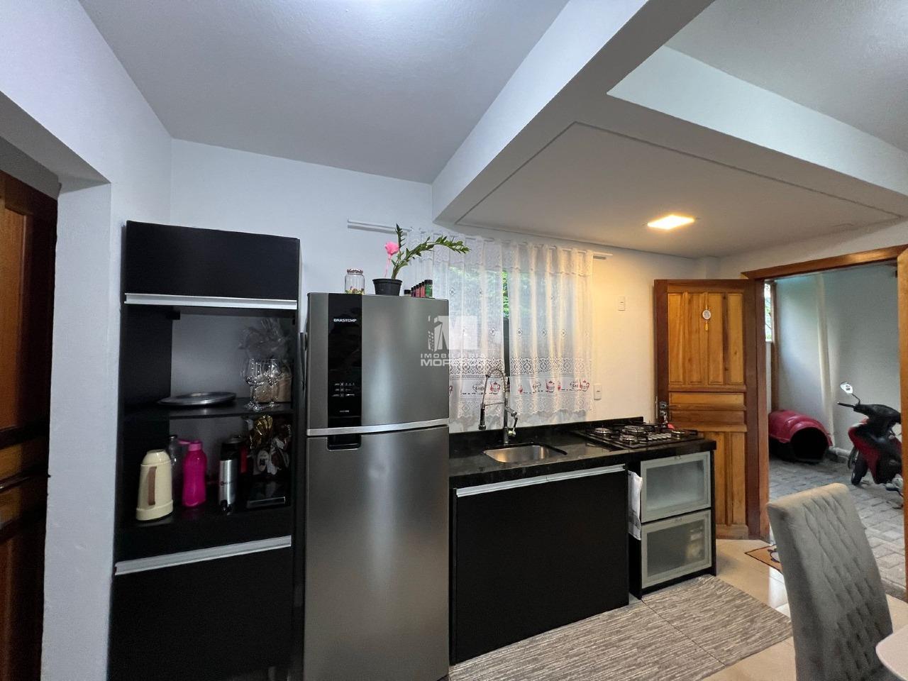 Casa para aluguel no bairro Cedrinho: 