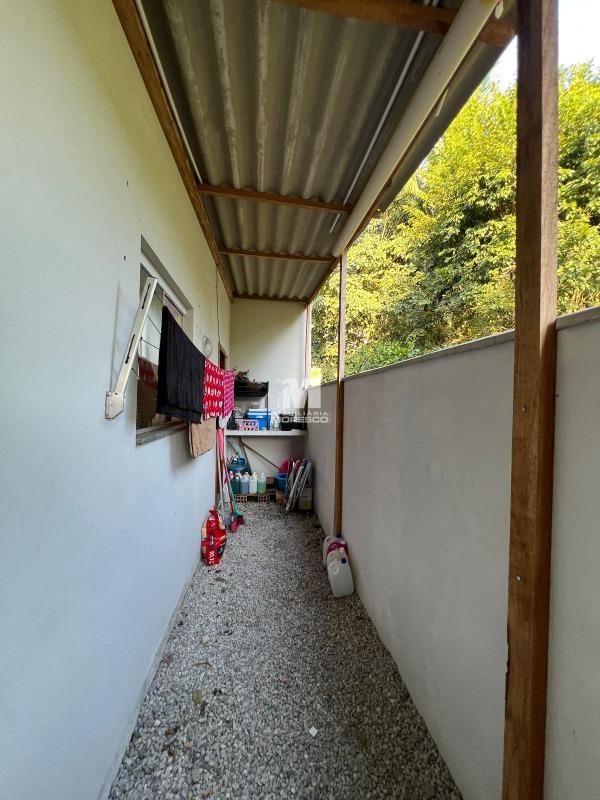Casa para aluguel no bairro Cedrinho: 