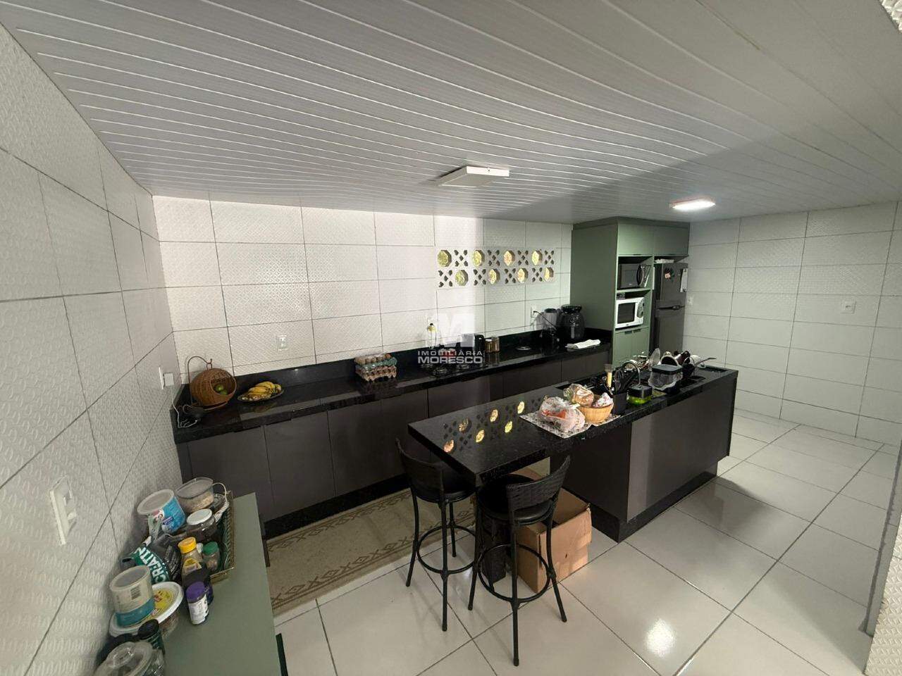Casa à venda no bairro Guabiruba Sul: 