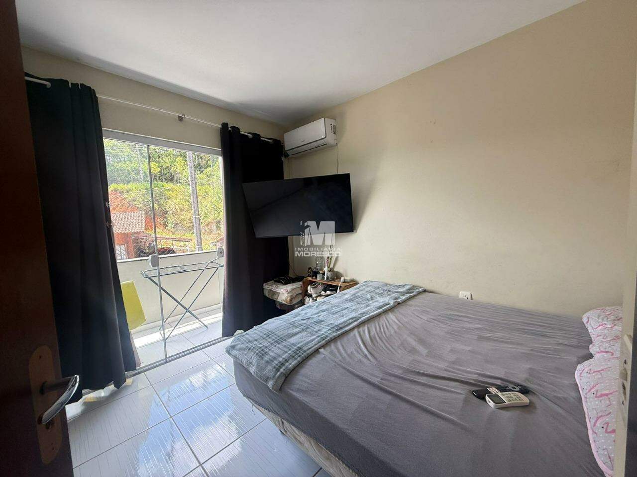 Casa à venda no bairro Guabiruba Sul: 