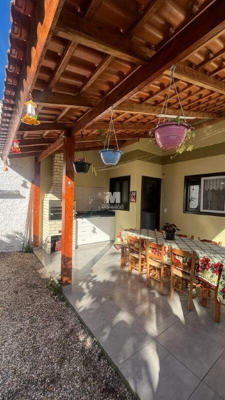 Casa para aluguel no bairro Dom Joaquim: 