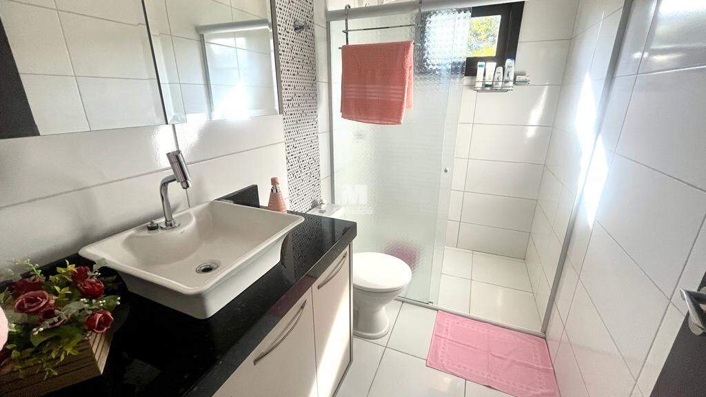 Casa para aluguel no bairro Dom Joaquim: 