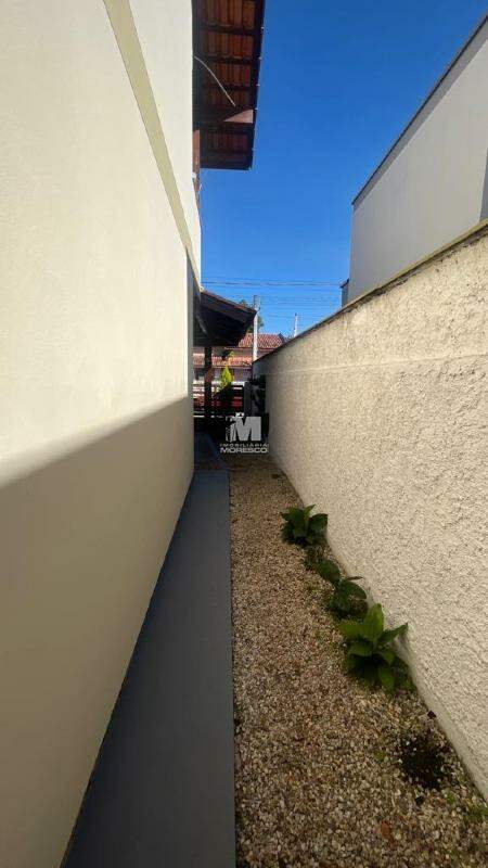 Casa para aluguel no bairro Dom Joaquim: 