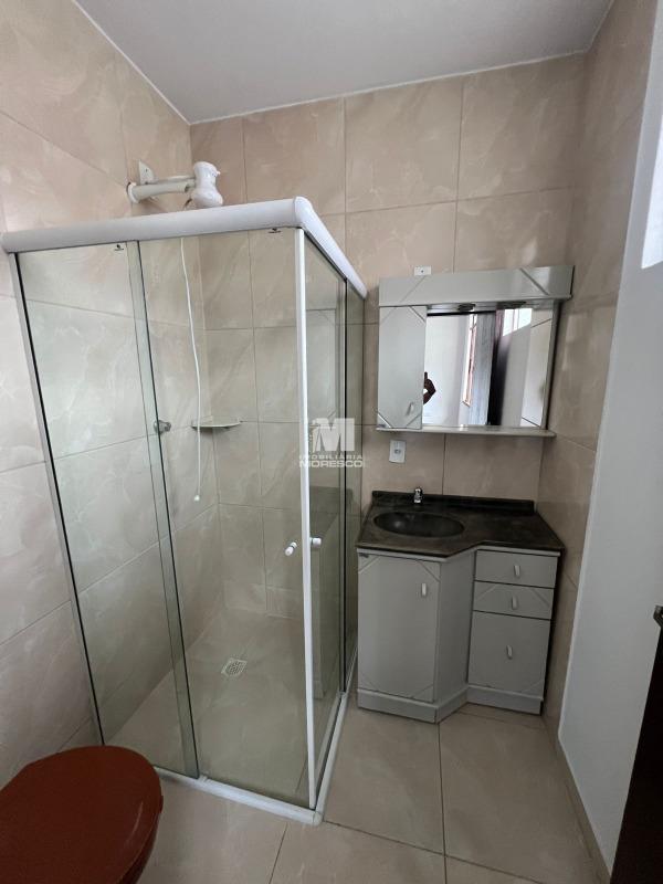 Casa para aluguel no bairro Azambuja: 