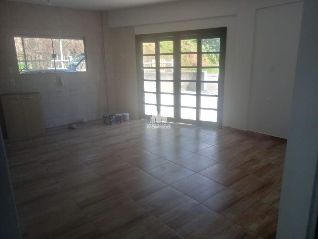 Casa para aluguel no bairro Azambuja: 