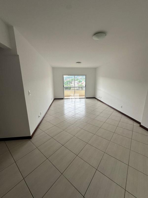 Apartamento para aluguel no bairro Jardim Maluche: 