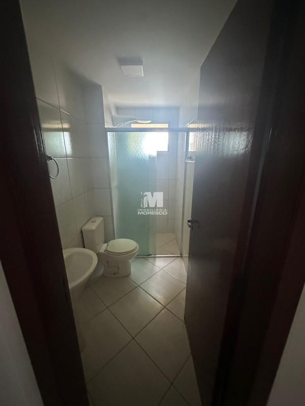 Apartamento para aluguel no bairro Jardim Maluche: 