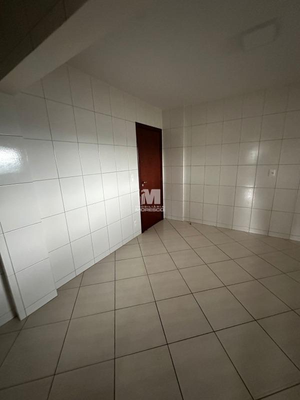Apartamento para aluguel no bairro Jardim Maluche: 