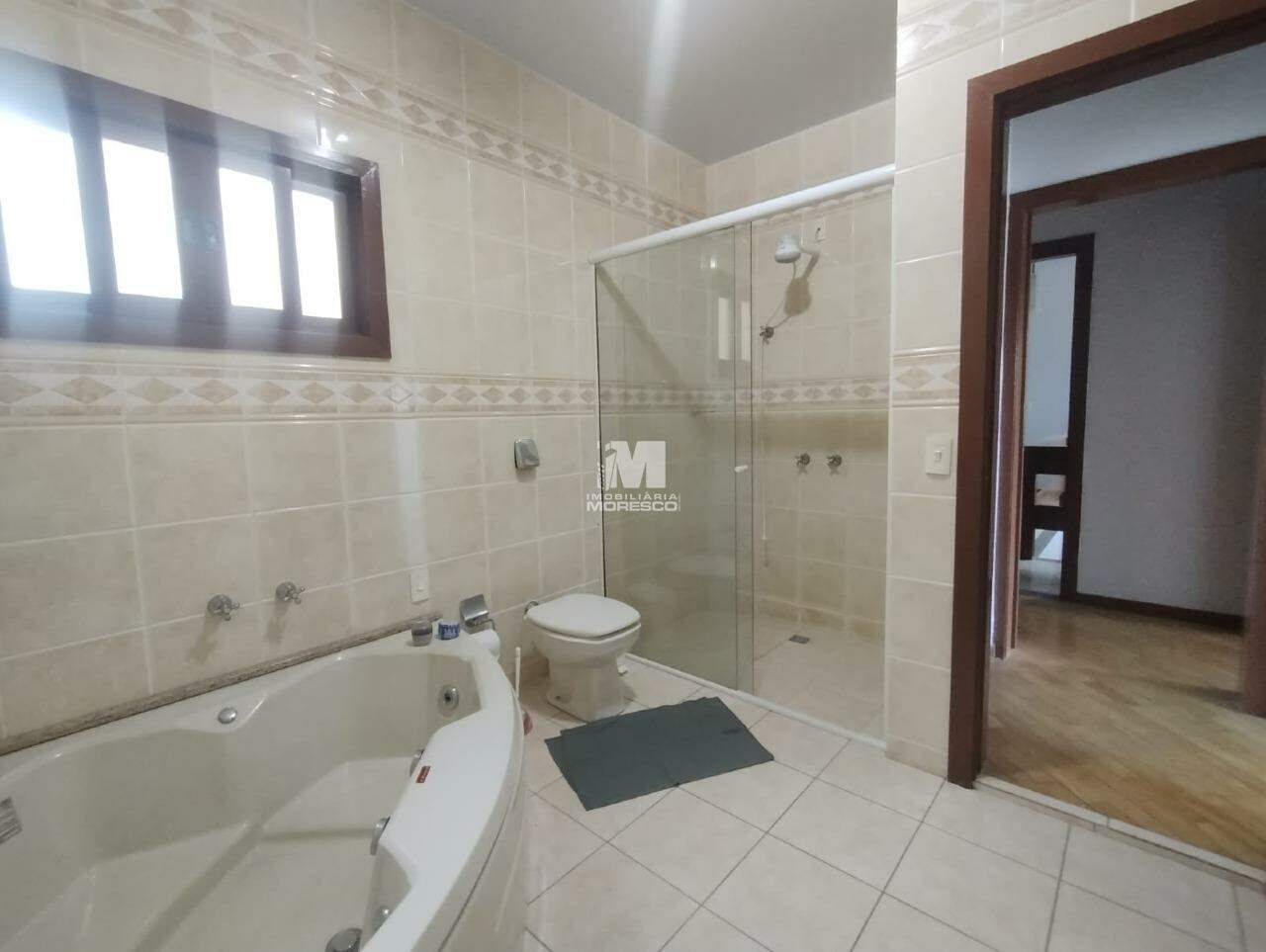 Casa Comercial à venda no bairro Souza Cruz: