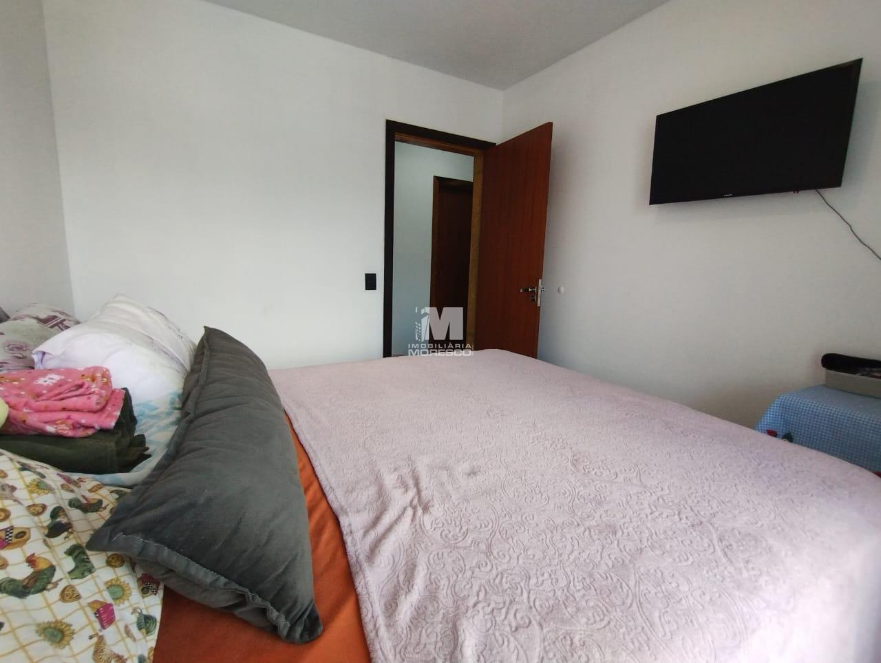 Casa à venda no bairro Volta Grande: 