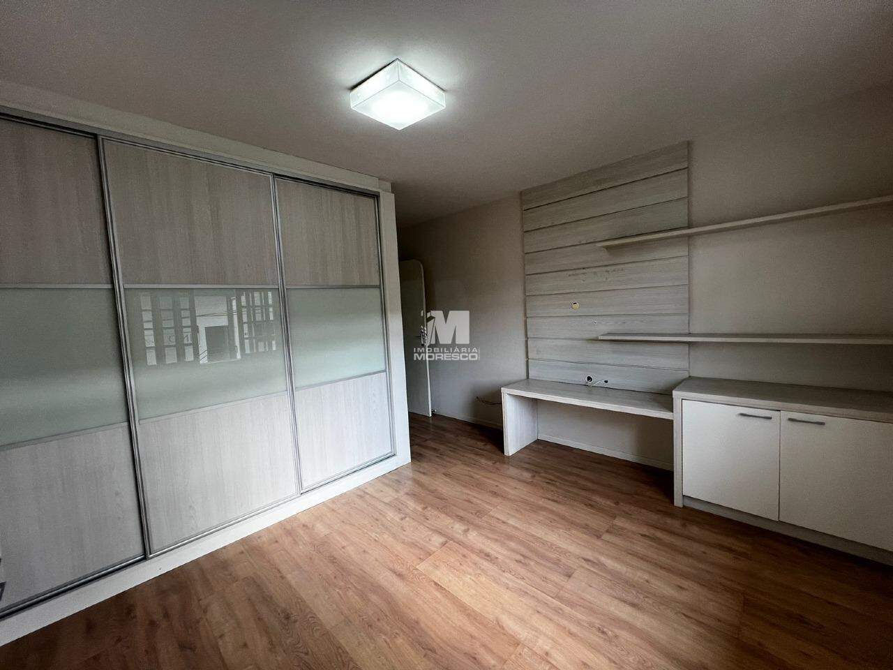 Casa para aluguel no bairro São Luiz: 