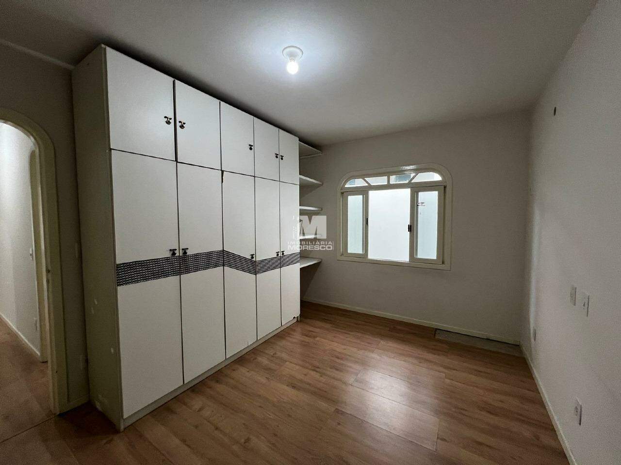 Casa para aluguel no bairro São Luiz: 