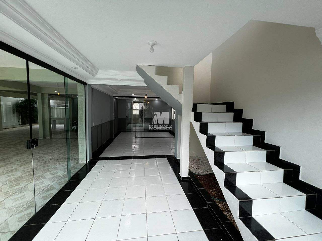 Casa para aluguel no bairro São Luiz: 
