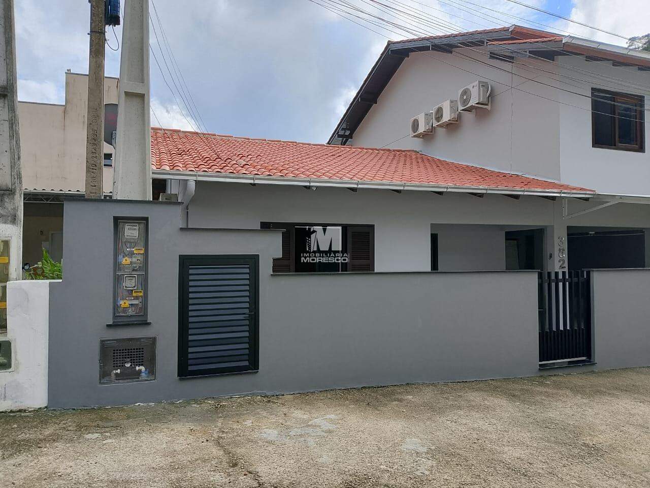 Casa para aluguel no bairro Centro II: 