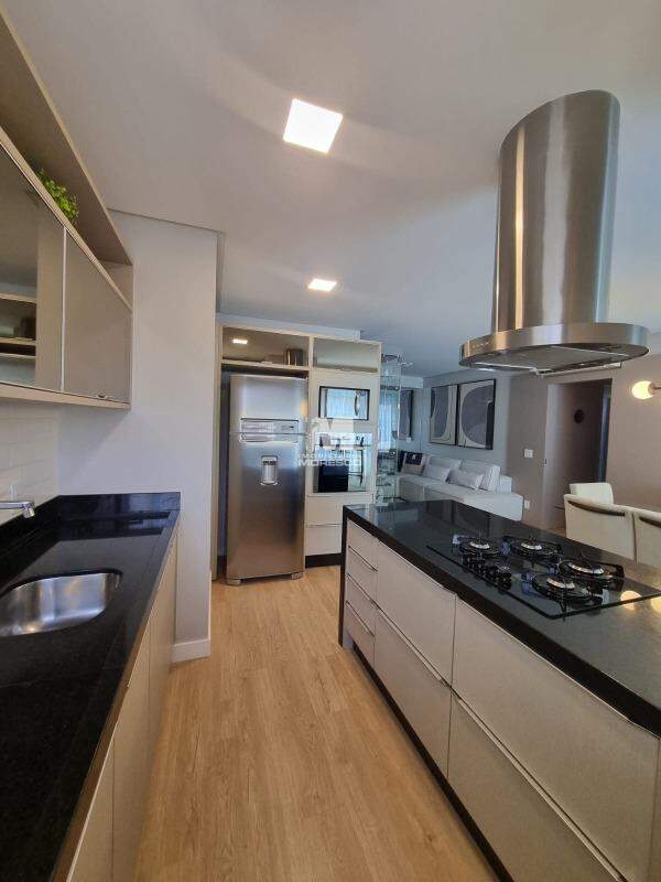 Apartamento à venda no bairro Centro I: 